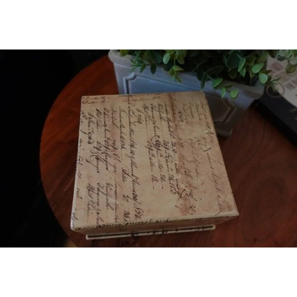 Decorative Storage Box‎ Beach Hut Nautical Script Design Keepsake Organizer